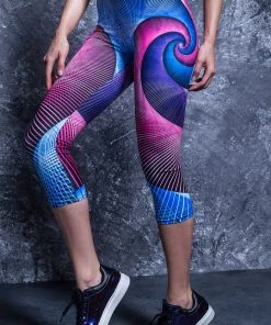 BADINKA Spiral Focus Capri Leggings Purple